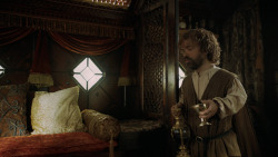 extant_GameOfThrones_5x02-TheHouseOfBlackAndWhite_2898
