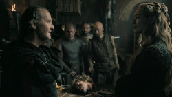 extant_GameOfThrones_5x02-TheHouseOfBlackAndWhite_3061