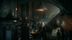 extant_GameOfThrones_5x02-TheHouseOfBlackAndWhite_3063