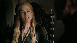 extant_GameOfThrones_5x02-TheHouseOfBlackAndWhite_3297