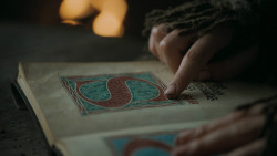 extant_GameOfThrones_5x02-TheHouseOfBlackAndWhite_3413