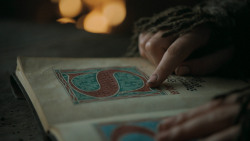 extant_GameOfThrones_5x02-TheHouseOfBlackAndWhite_3421