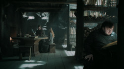 extant_GameOfThrones_5x02-TheHouseOfBlackAndWhite_3436