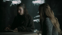 extant_GameOfThrones_5x02-TheHouseOfBlackAndWhite_3455