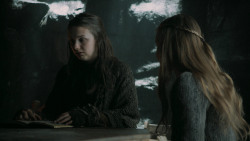 extant_GameOfThrones_5x02-TheHouseOfBlackAndWhite_3456
