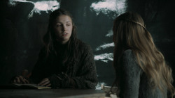 extant_GameOfThrones_5x02-TheHouseOfBlackAndWhite_3458