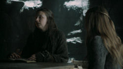 extant_GameOfThrones_5x02-TheHouseOfBlackAndWhite_3478