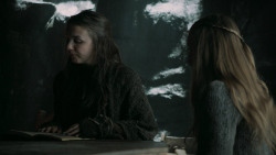 extant_GameOfThrones_5x02-TheHouseOfBlackAndWhite_3483