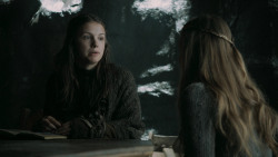 extant_GameOfThrones_5x02-TheHouseOfBlackAndWhite_3586