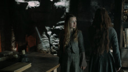 extant_GameOfThrones_5x02-TheHouseOfBlackAndWhite_3685