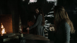 extant_GameOfThrones_5x02-TheHouseOfBlackAndWhite_3690