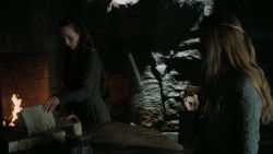 extant_GameOfThrones_5x02-TheHouseOfBlackAndWhite_3695