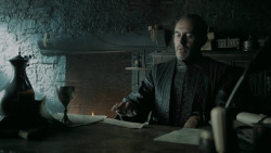 extant_GameOfThrones_5x02-TheHouseOfBlackAndWhite_3813