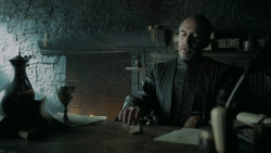 extant_GameOfThrones_5x02-TheHouseOfBlackAndWhite_3814