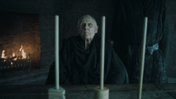 extant_GameOfThrones_5x02-TheHouseOfBlackAndWhite_4535