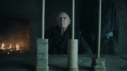 extant_GameOfThrones_5x02-TheHouseOfBlackAndWhite_4539