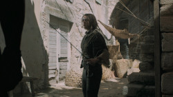extant_GameOfThrones_5x02-TheHouseOfBlackAndWhite_4682