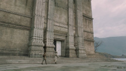 extant_GameOfThrones_5x02-TheHouseOfBlackAndWhite_4734
