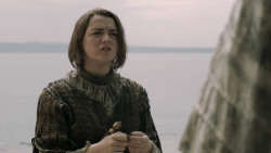 extant_GameOfThrones_5x02-TheHouseOfBlackAndWhite_4767
