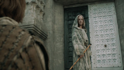 extant_GameOfThrones_5x02-TheHouseOfBlackAndWhite_4787