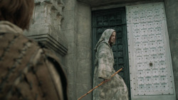 extant_GameOfThrones_5x02-TheHouseOfBlackAndWhite_4796