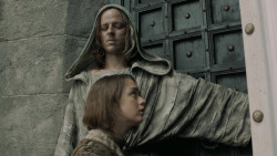 extant_GameOfThrones_5x02-TheHouseOfBlackAndWhite_4830