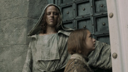 extant_GameOfThrones_5x02-TheHouseOfBlackAndWhite_4831