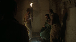 extant_GameOfThrones_5x02-TheHouseOfBlackAndWhite_4871