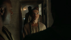 extant_GameOfThrones_5x02-TheHouseOfBlackAndWhite_4882