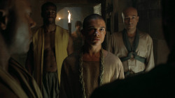 extant_GameOfThrones_5x02-TheHouseOfBlackAndWhite_4893