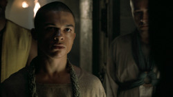 extant_GameOfThrones_5x02-TheHouseOfBlackAndWhite_4902