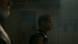 extant_GameOfThrones_5x02-TheHouseOfBlackAndWhite_5007