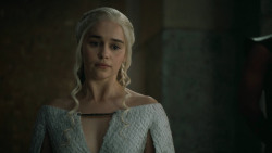 extant_GameOfThrones_5x02-TheHouseOfBlackAndWhite_5032