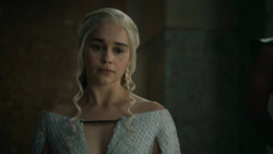 extant_GameOfThrones_5x02-TheHouseOfBlackAndWhite_5043