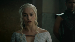 extant_GameOfThrones_5x02-TheHouseOfBlackAndWhite_5065