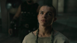extant_GameOfThrones_5x02-TheHouseOfBlackAndWhite_5100