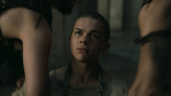 extant_GameOfThrones_5x02-TheHouseOfBlackAndWhite_5104