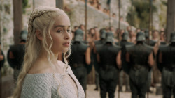 extant_GameOfThrones_5x02-TheHouseOfBlackAndWhite_5203