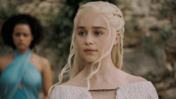extant_GameOfThrones_5x02-TheHouseOfBlackAndWhite_5275