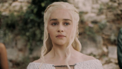 extant_GameOfThrones_5x02-TheHouseOfBlackAndWhite_5300