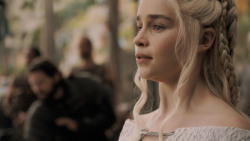 extant_GameOfThrones_5x02-TheHouseOfBlackAndWhite_5402