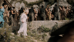 extant_GameOfThrones_5x02-TheHouseOfBlackAndWhite_5478
