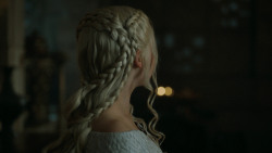 extant_GameOfThrones_5x02-TheHouseOfBlackAndWhite_5556
