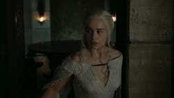 extant_GameOfThrones_5x02-TheHouseOfBlackAndWhite_5590