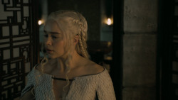 extant_GameOfThrones_5x02-TheHouseOfBlackAndWhite_5596