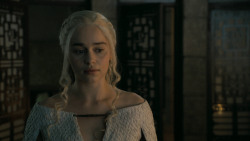 extant_GameOfThrones_5x02-TheHouseOfBlackAndWhite_5611