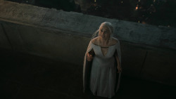 extant_GameOfThrones_5x02-TheHouseOfBlackAndWhite_5653