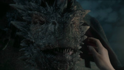extant_GameOfThrones_5x02-TheHouseOfBlackAndWhite_5694