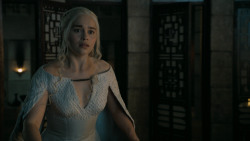 extant_GameOfThrones_5x02-TheHouseOfBlackAndWhite_5721