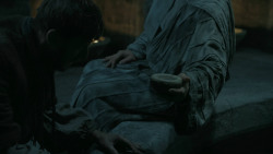 extant_GameOfThrones_5x03-HighSparrow_0080